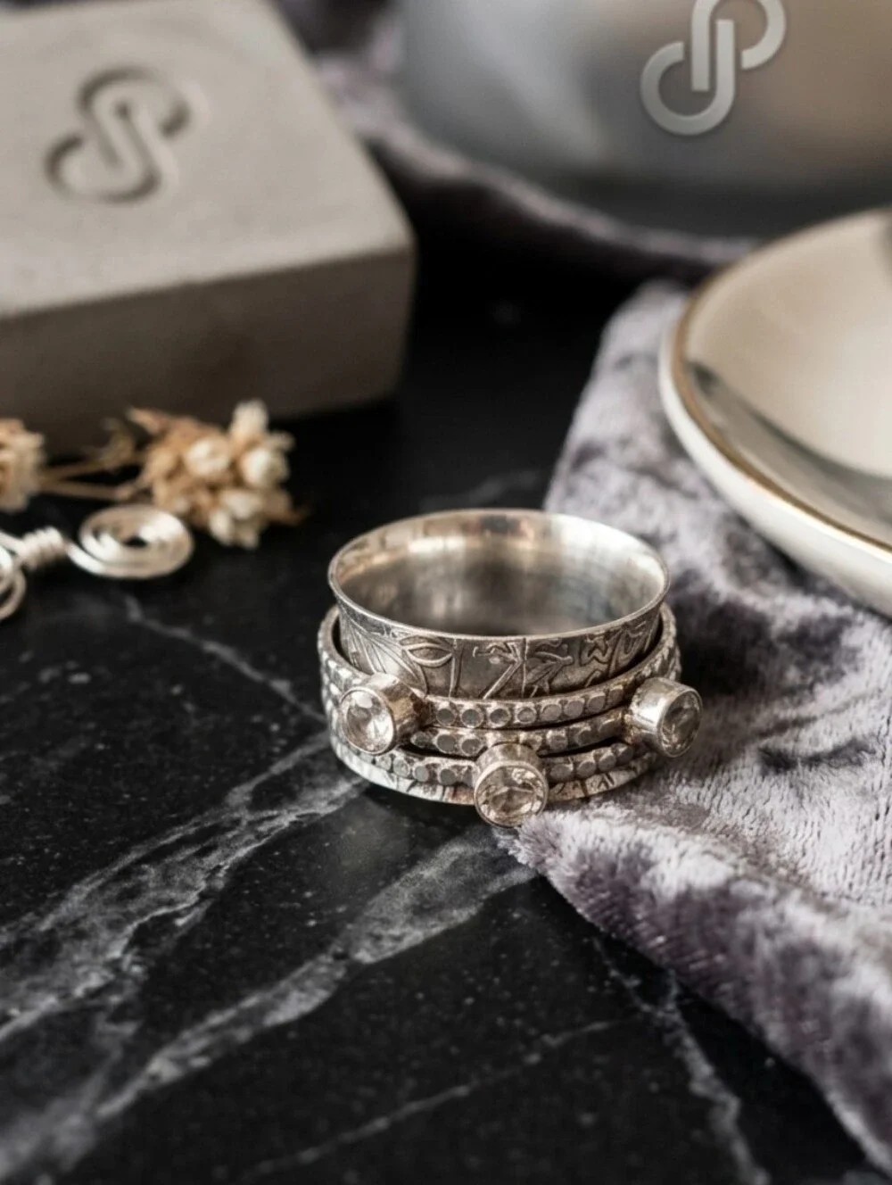 NWT Sterling Silver 925 Heavy Artisan Wide Spinner Ring Size 16 - 18g HUGE!